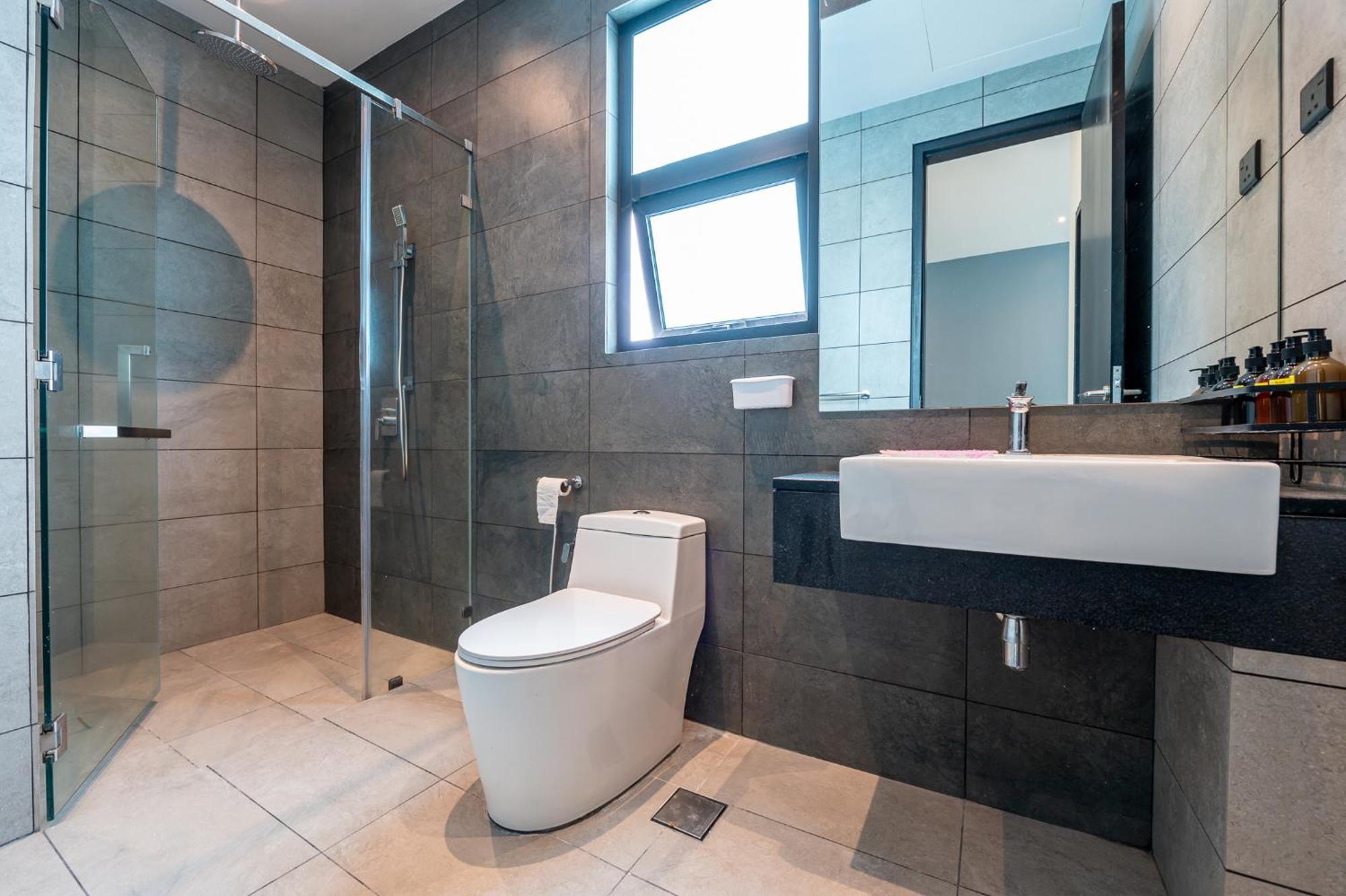 Aparthotel Opus Residences By Centurypro *