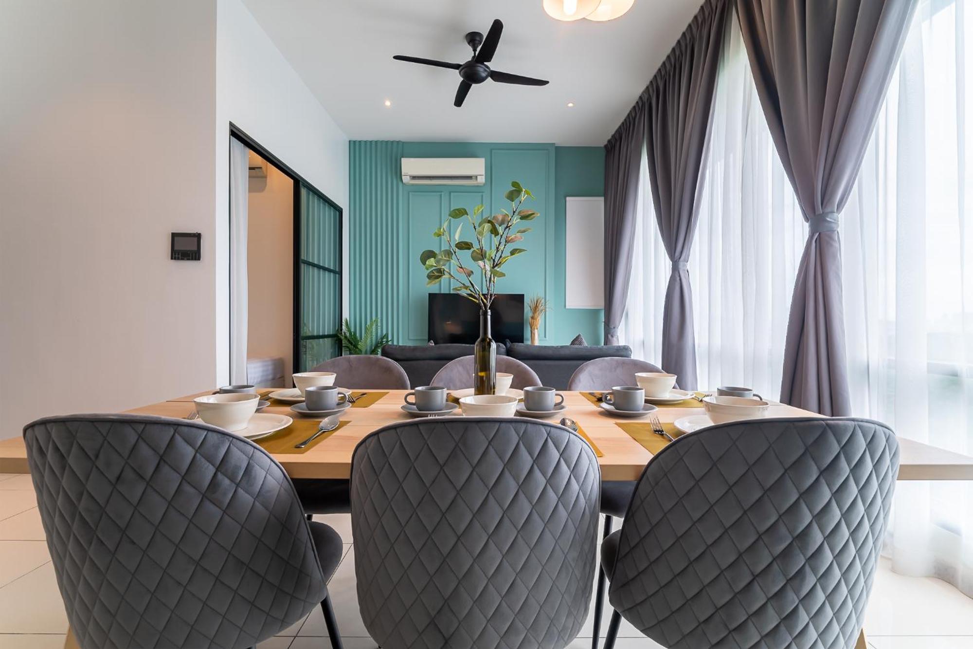 Opus Residences By Centurypro Aparthotel